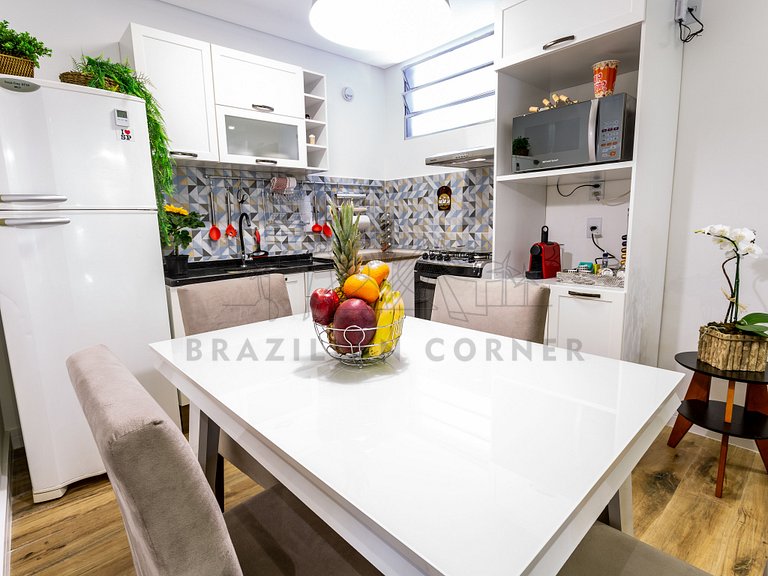 Apartamento com 2 Quartos na Praça Pôr do Sol