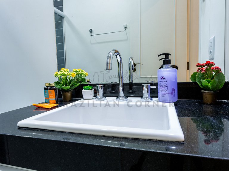Apartment 2 Bedrooms, Cozy at Sunset Square
