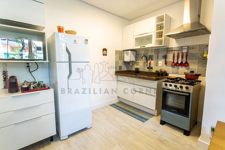 Apartamento com quintal na Praça do Pôr do Sol