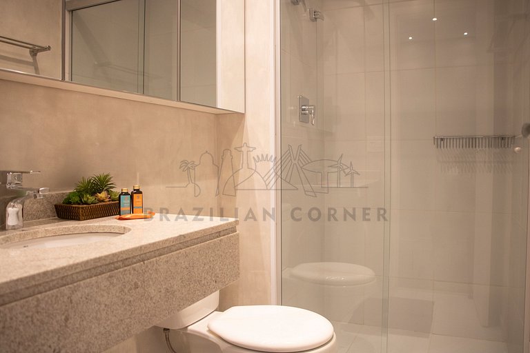 Studio close to Metro, with pool at Bela Vista