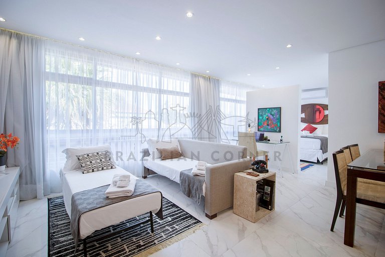 Loft Amplo com AC e Vaga em Alto de Pinheiros