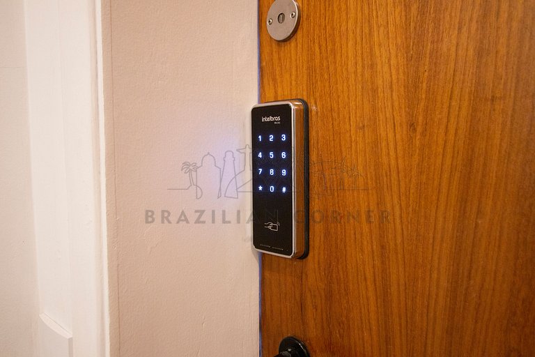 Pinheiros,piscina, AC, duplex|Brazilian Corner