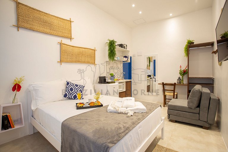 Charming Greek Style Studio great location 01
