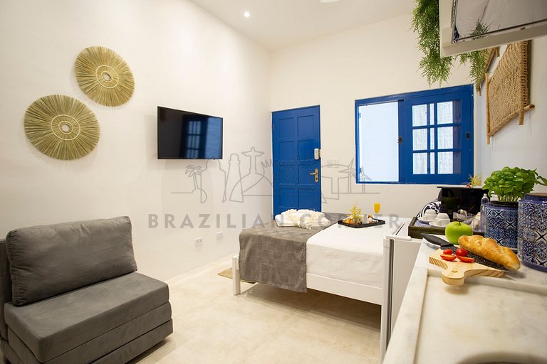 Charming Greek Style Studio great location 01