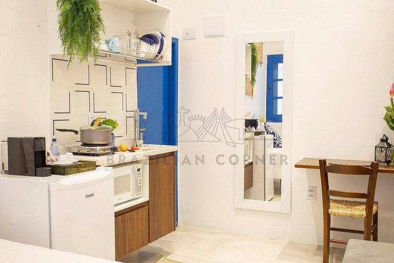 Charming Greek Style Studio great location 01