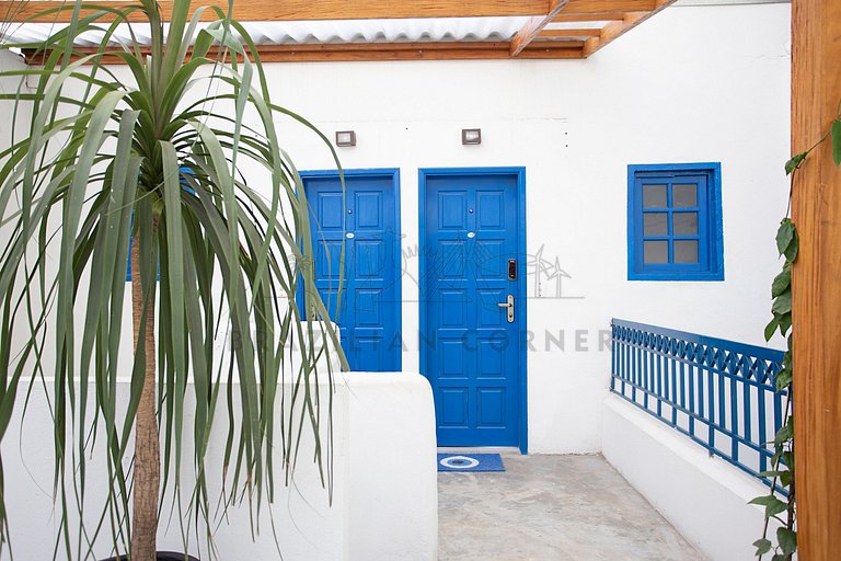 Charming Greek Style Studio great location 22