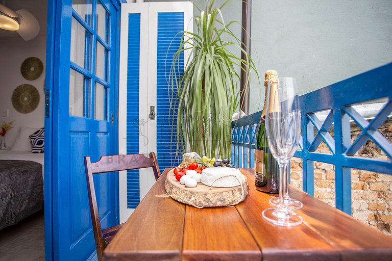 Charming Greek Style Studio great location 12