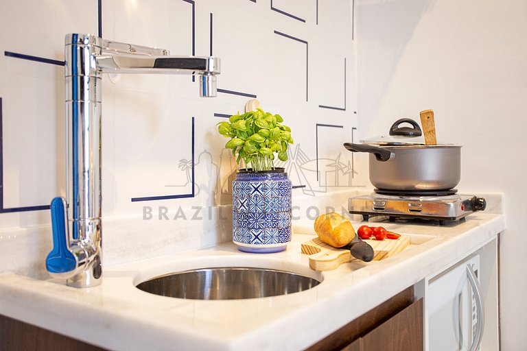 Charming Greek Style Studio great location 13