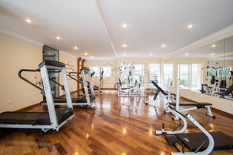 3 Bedrooms | Fireplace | Great Location