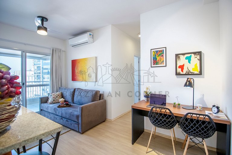 Apartamento em Pinheiros com AC, Piscina, Academia