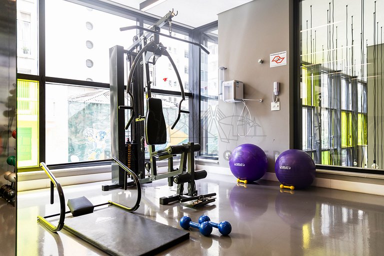 Modern Studio with AC, Pool, Internet and Sauna