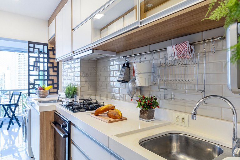 3 Bedrooms | Modern | AC | 2 Pools | Gym