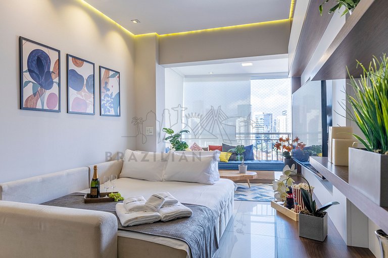 3 Bedrooms | Modern | AC | 2 Pools | Gym