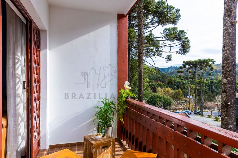 Apartamento com 3 Quartos no Capivari com Lareira