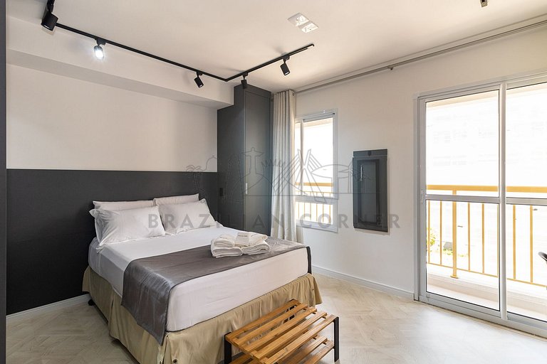 Modern Studio in Pinheiros with AC and Rooftop