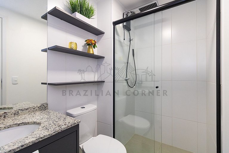 Estúdio moderno em Pinheiros com AC e Rooftop