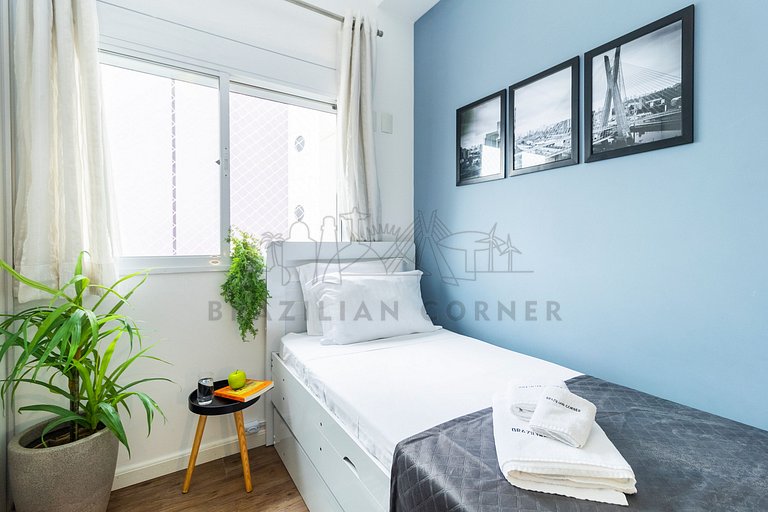 Three Bedrooms in Pinheiros with Pool and Gym