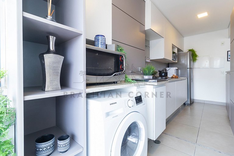Three Bedrooms in Pinheiros with Pool and Gym