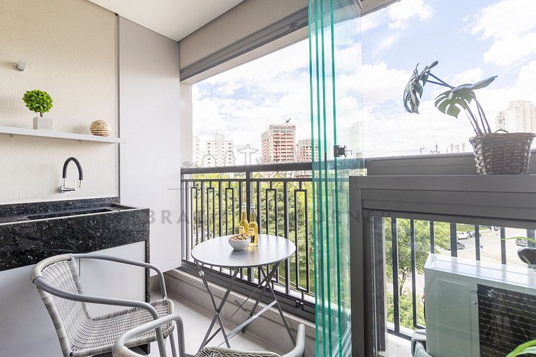 Modern, Subway, Vila Mariana |Brazilian Corner