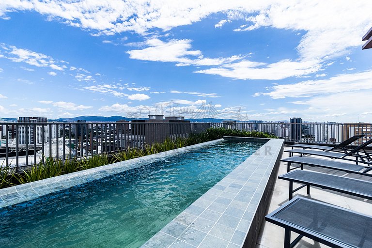 Nubank parque, Vaga, Piscina | Brazilian Corner