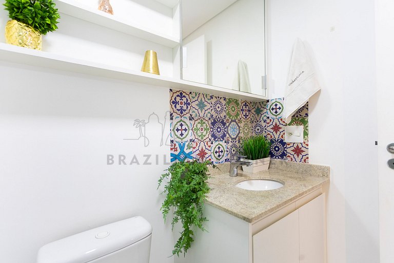 Piscina, academia e Vaga | Brazilian Corner