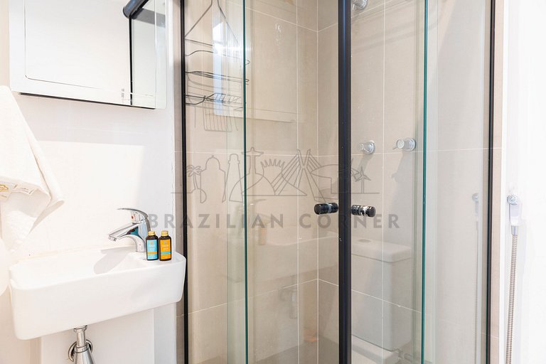 Charming studio in Pinheiros with Gym, Pool ans AC