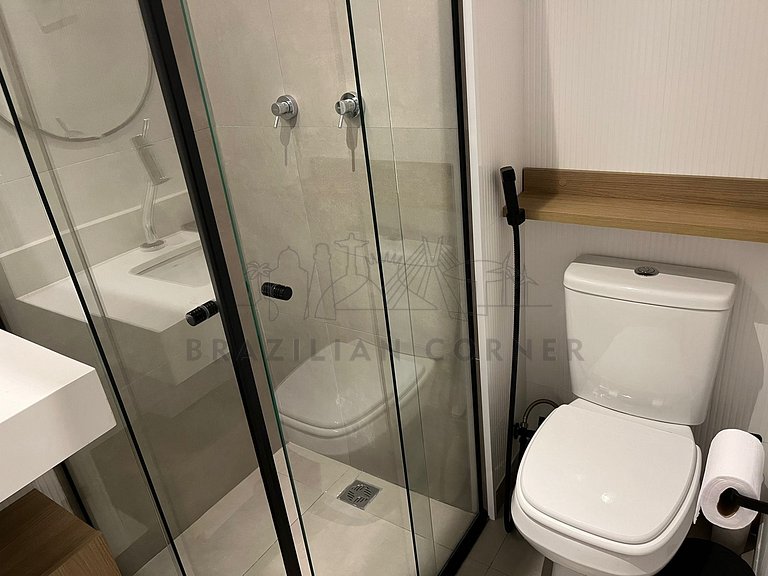 Studio with AC, Gym and Balcony in Bela Vista