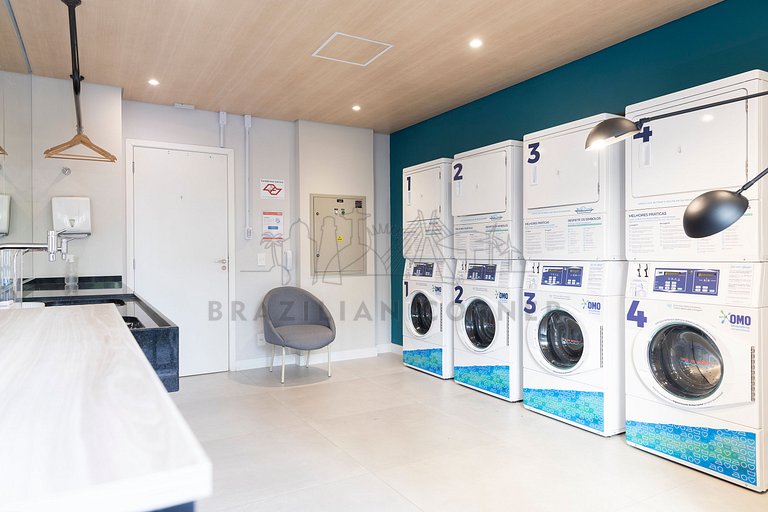 Piscina, AC, Pinheiros, Internet| Brazilian Corner