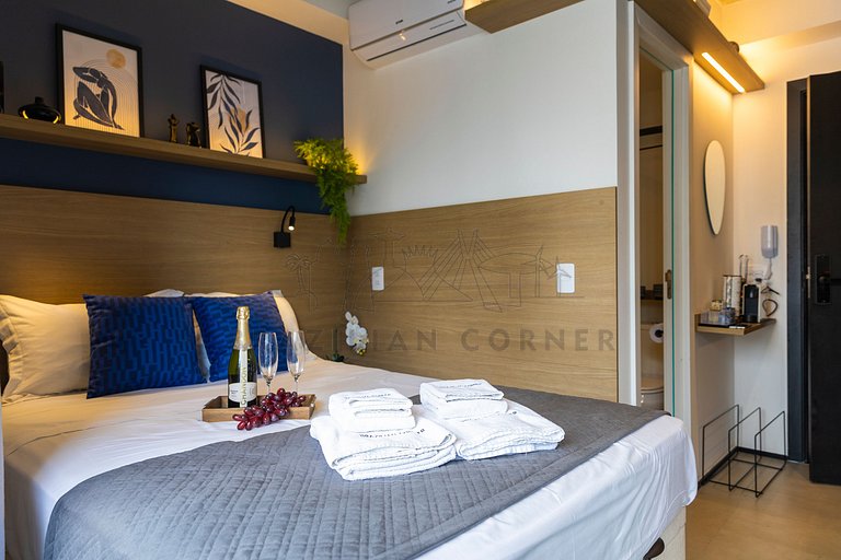 Studio with AC, Gym and Balcony in Bela Vista