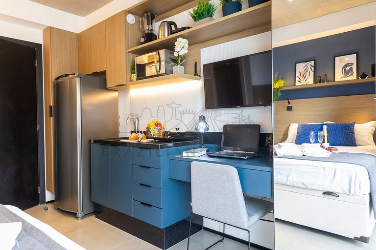 Studio with AC, Gym and Balcony in Bela Vista