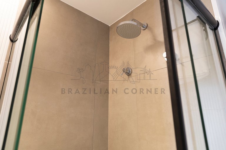 Studio with AC, Gym and Balcony in Bela Vista