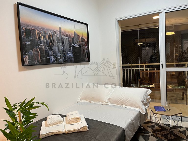 3 Quartos,2 Piscinas, AC, 2 vagas|Brazilian Corner
