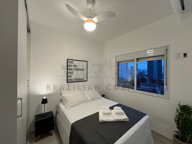 3 Quartos,2 Piscinas, AC, 2 vagas|Brazilian Corner