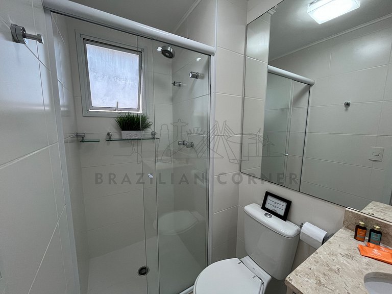 3 Quartos,2 Piscinas, AC, 2 vagas|Brazilian Corner