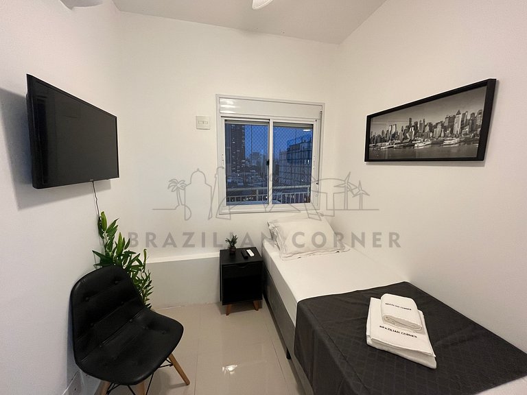 3 Quartos,2 Piscinas, AC, 2 vagas|Brazilian Corner