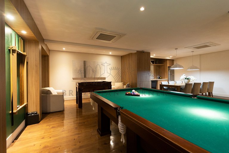 3 Quartos,2 Piscinas, AC, 2 vagas|Brazilian Corner