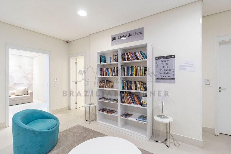 3 Quartos,2 Piscinas, AC, 2 vagas|Brazilian Corner