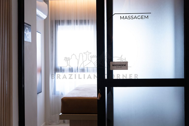 Near Ibirapuera Shopping w/ AC|Brazilian Corner