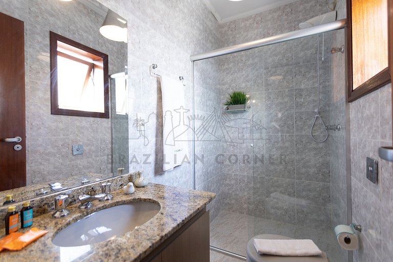 House with 3 Suites, AC, Morumbi| Brazilian Corner