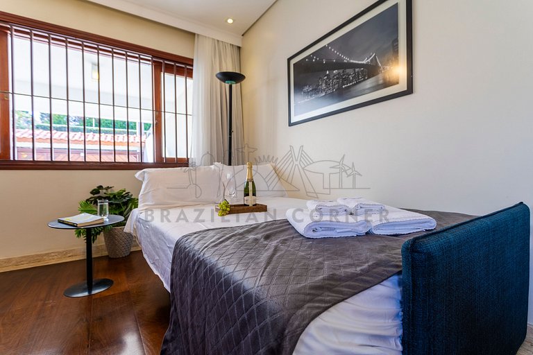 House with 3 Suites, AC, Morumbi| Brazilian Corner