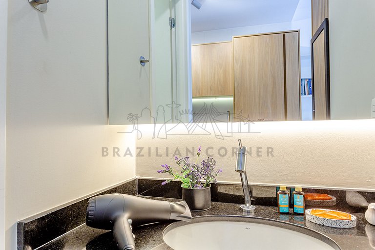 Pool, gym, AC, Pinheiros | Brazilian Corner
