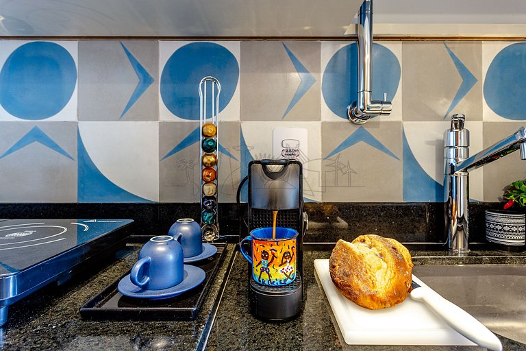 Modern in Pinheiros w/ AC | Brazilian Corner