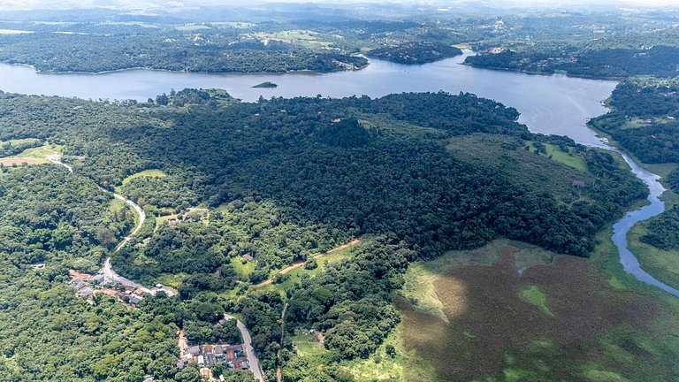 Piscina, churrasqueira, natureza |Brazilian Corner