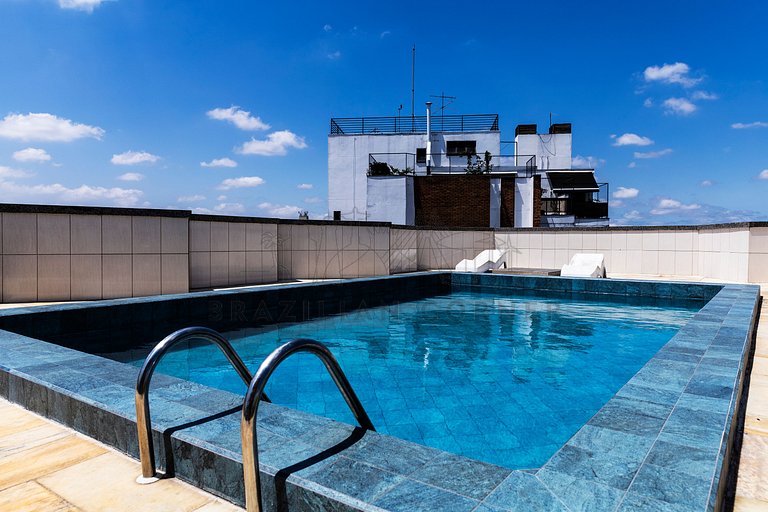 Piscina, metrô, academia | Brazillian Corner