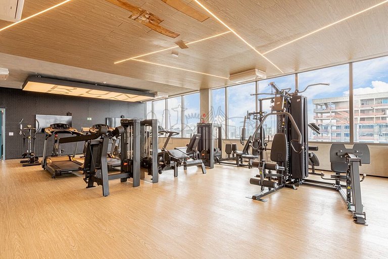 Amazing view, pool , gym, AC| Brazilian Corner