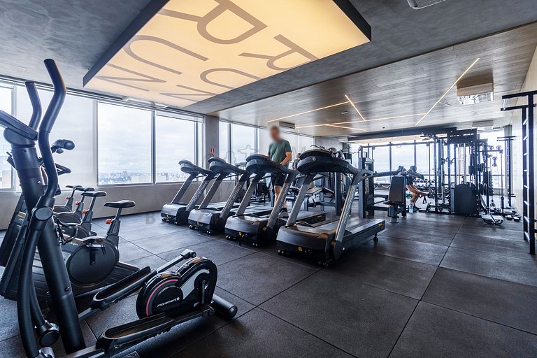 Amazing view, pool , gym, AC| Brazilian Corner