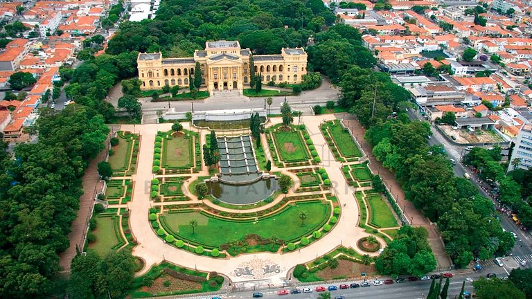 Casa com 4 quartos no Ipiranga | Brazilian Corner