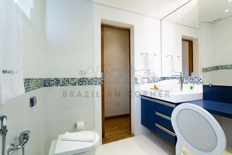 House with 3 Suites, AC, Morumbi| Brazilian Corner