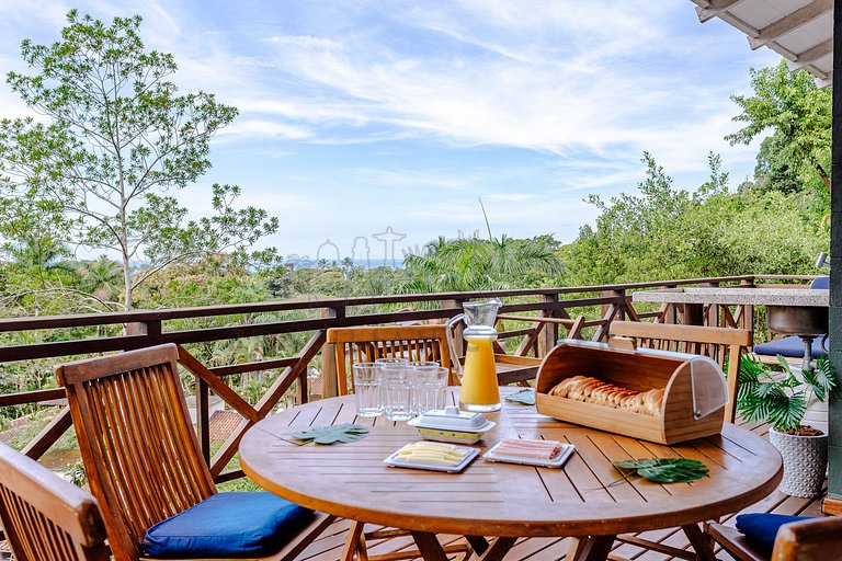 House in Camburí view and Jacuzzi|Brazilian Corner