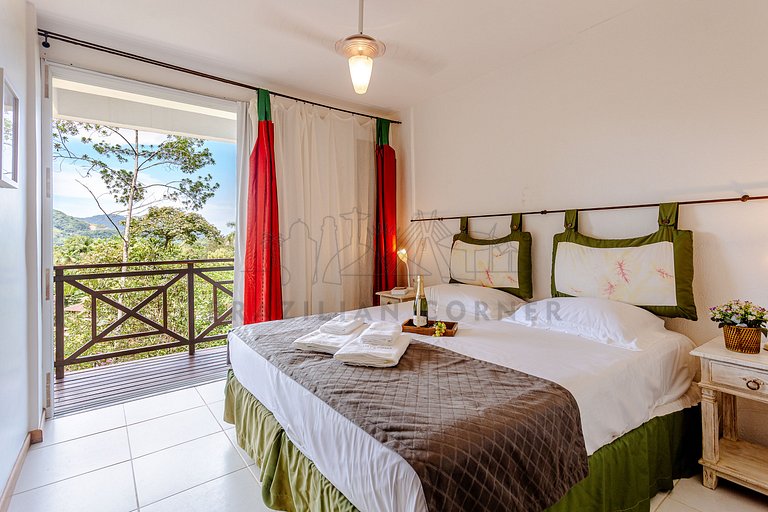 House in Camburí view and Jacuzzi|Brazilian Corner